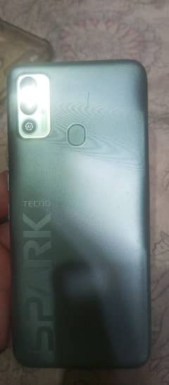 tecno spark7 box hei charger nhi hei 4.64 0345.36. 86691