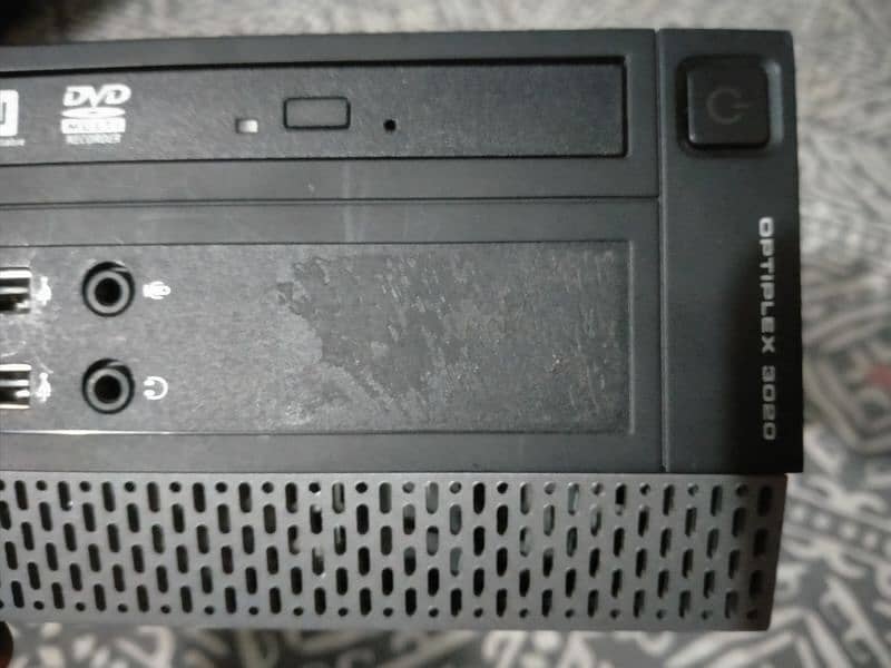 Dell i3 4th generation 4