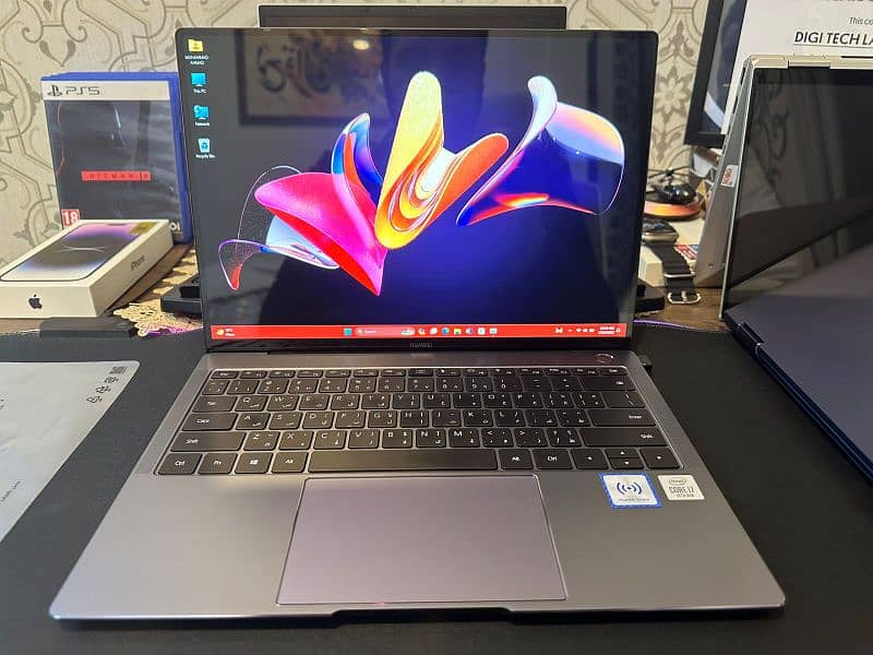 Huawei MateBook X Pro Touch 4K with 2GB Dedicated Graphic Card 8