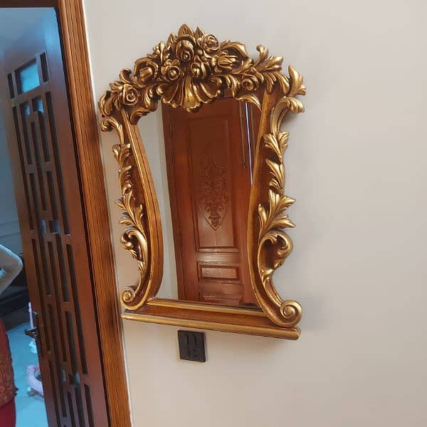 Beautiful Mirror for sale 0