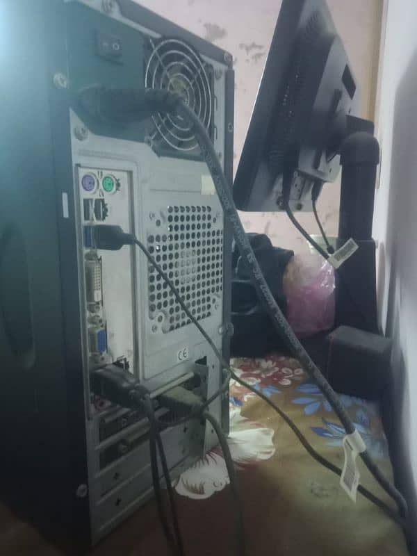 Urgent Xeon e3 1220 gaming PC full setup with graphic card 7