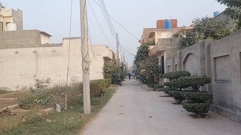 5 Marla Plot for sale Kahna Nau near ferozpur road Lahore 1