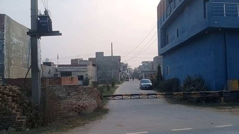 5 Marla Plot for sale Kahna Nau near ferozpur road Lahore 3