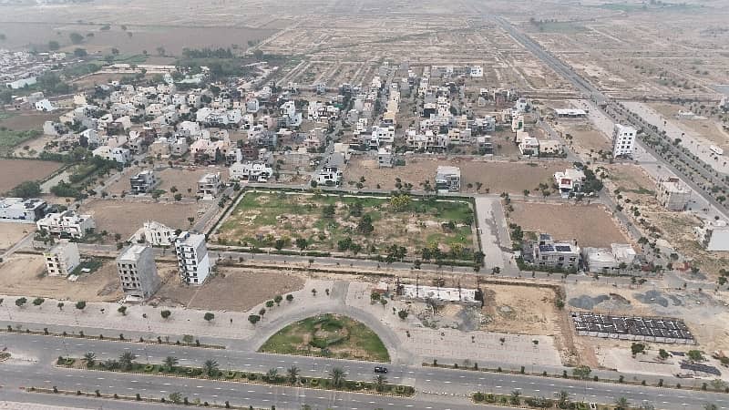 5 Marla Plot New Lahore City Ph2 B Block Plot # 298/B Prime Location Near Park & Masjid Ring Road 1 Km Interchange Envestor Price Me 0