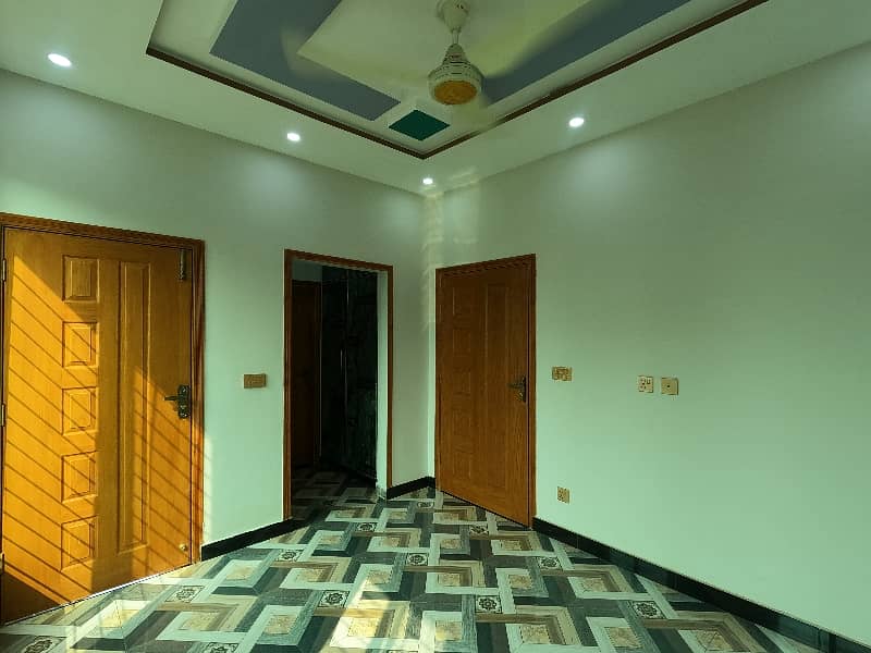 5 Marla Brand New House For Sale New Lahore City Phase 2 A Block Me Near Bahria Town & Ring Road 2 KM Only Drive Urgent Payment Required investor Price Me 10