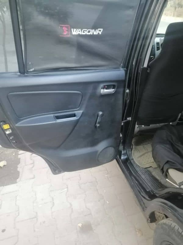 Suzuki Wagon R 2015 6