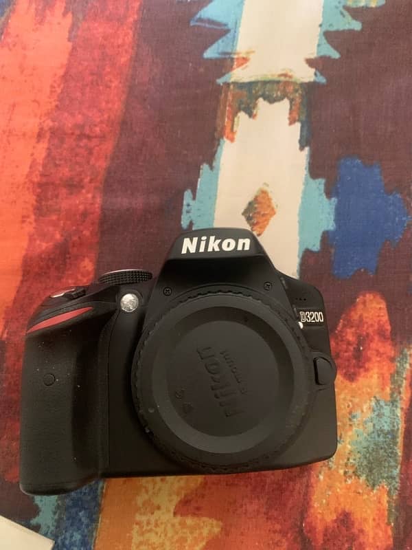 Nikon D3200 with 18-55 lens 3