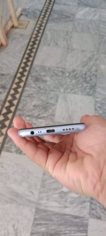 Realme C25 condition 10 by 10 with box and charger. 8