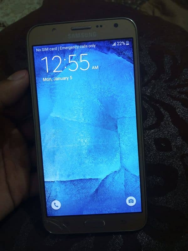 Samsung galaxy j7 only screen lock Hai low price sale Whp  03485230564 2