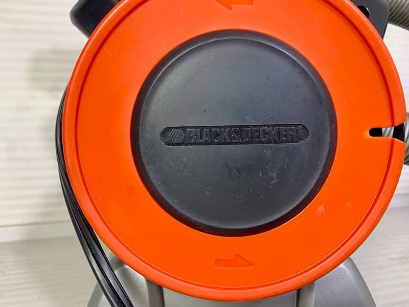 Black & Decker Vacuum Cleaner 2