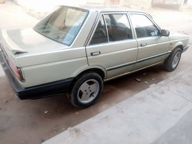 Nissan Sunny 1986 1