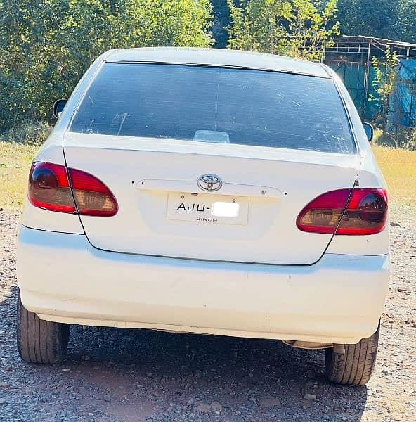 Toyota Corolla 2.0 D saloon  2005 15