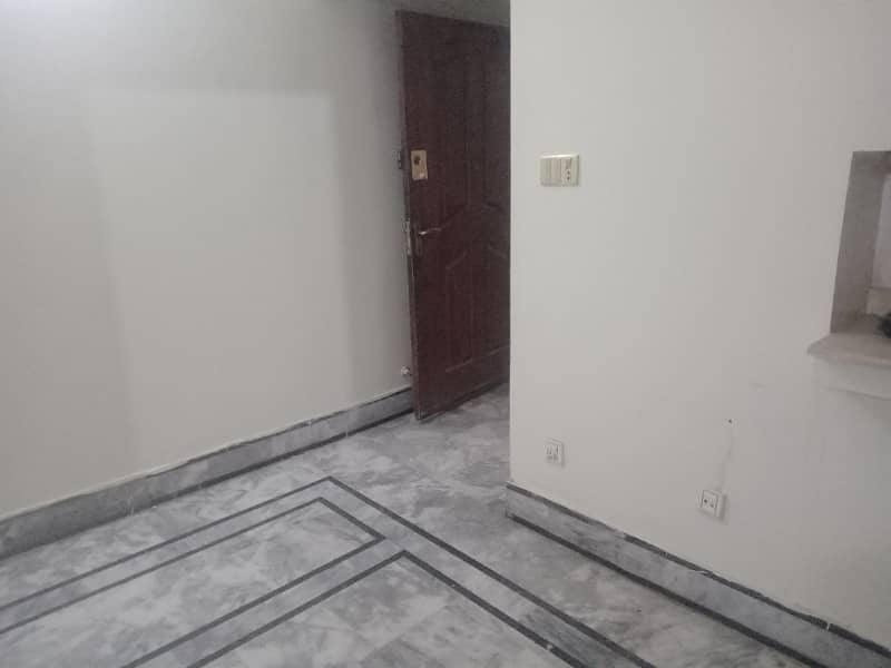 10 Marla Upper Portion 1 Bedroom In Gulberg 3 Block A3 For Family 2