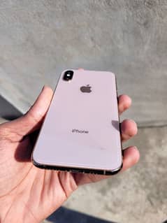 IPhone Xs Storage 64gb