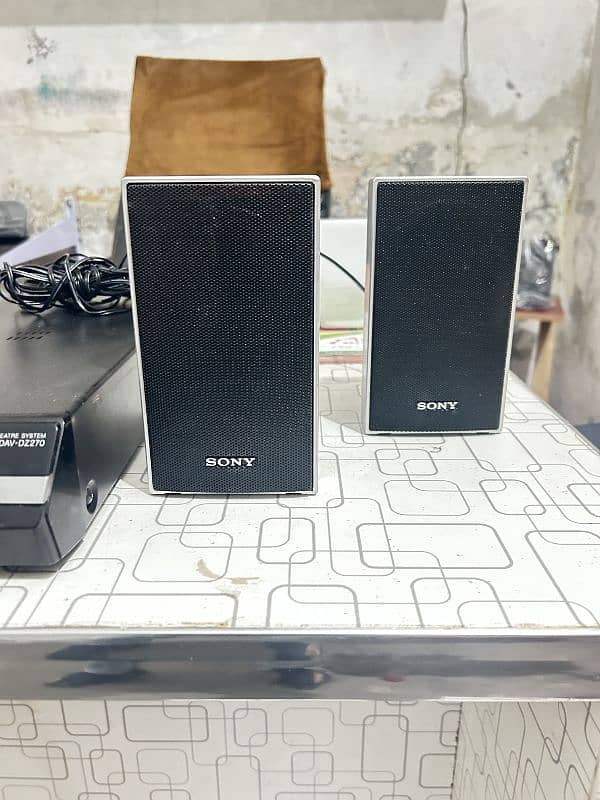 Sony Home Theatre 5.1 DAV DZ270 5