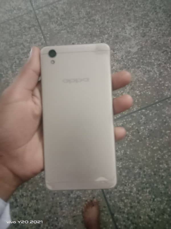 Oppo A37 Watsapp number is 03180367356 1