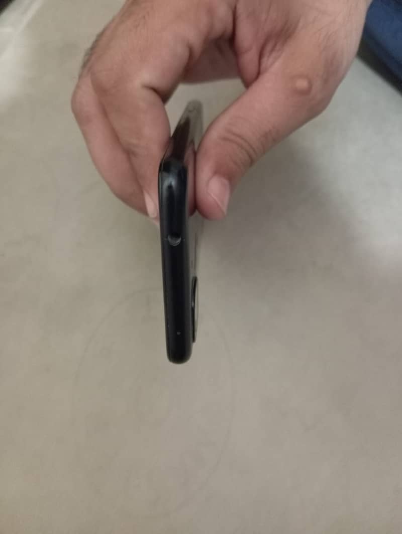 urgent sale google pixel 4a 10/8 condition 4