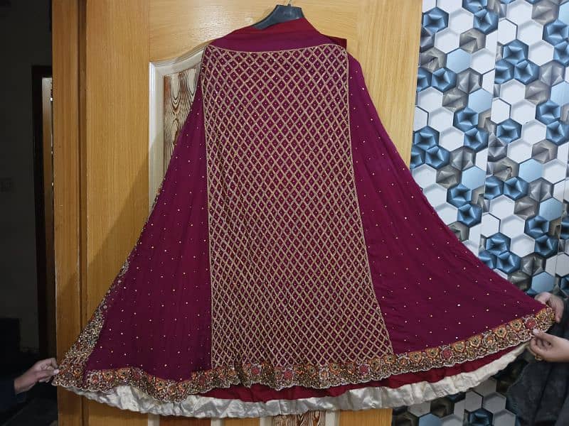 BRIDAL LEHNGA FOR SALE__Full hand work 8