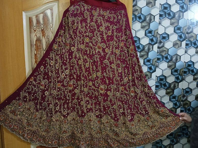 BRIDAL LEHNGA FOR SALE__Full hand work 10