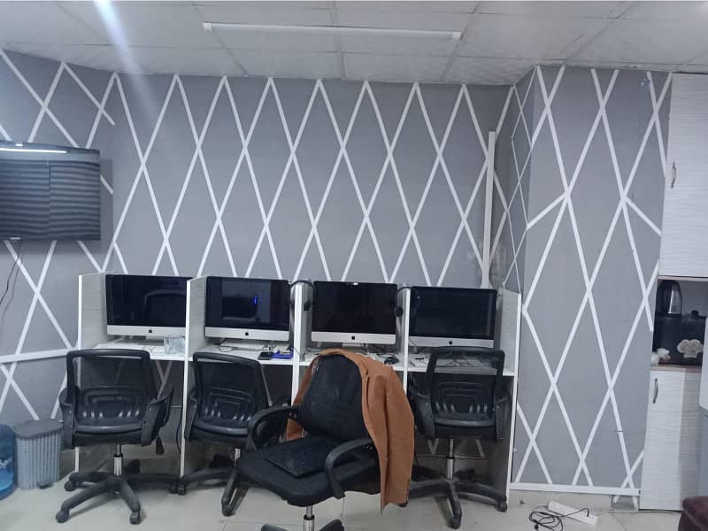 Area 350 Square Feet Office Available For Rent Real Pictures In Main Boulevard Road Gulberg 3 Lahore 7