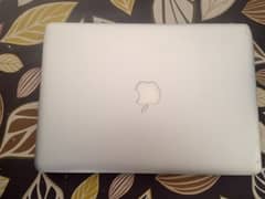 MacBook Pro  8gb 128gr