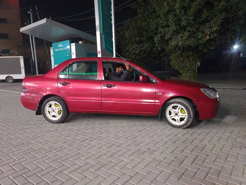 Mitsubishi Lancer 2005 0