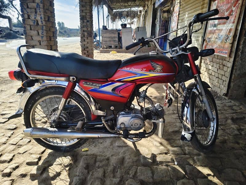 Honda cd70 2010 model 0