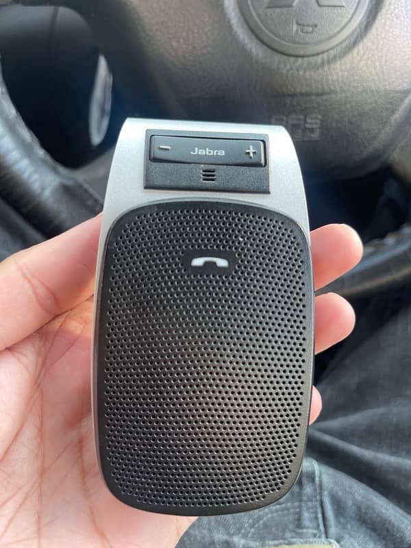 Jabra Blutooth speaker for car 0