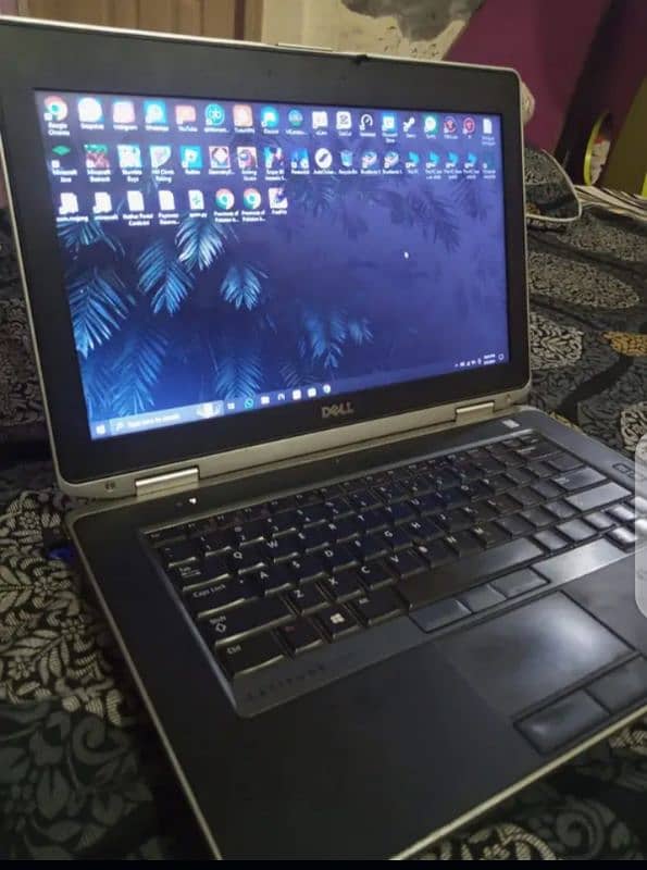 Laptop Dell Latitude E6430 1