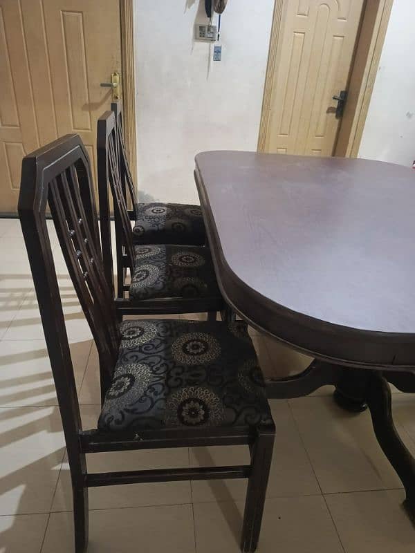 Dinning table with 6 chair 1