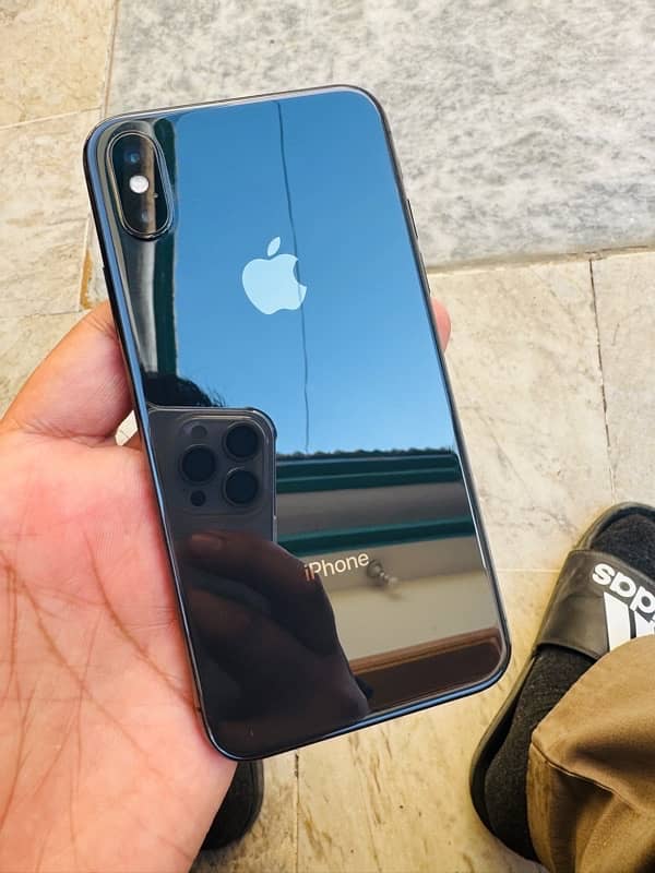 iPhone X 64GB for sale 0