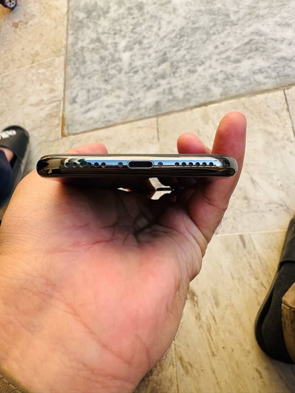 iPhone X 64GB for sale 3