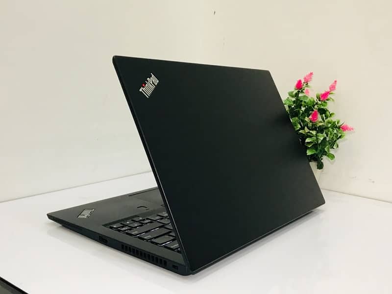 lenovo t480s core i5 8th generation -Quard core processor -FHD display 2