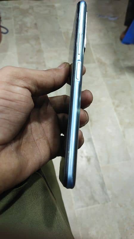 vivo y31 new condition complete Saman. just new 1