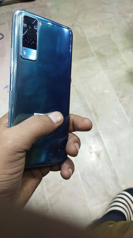 vivo y31 new condition complete Saman. just new 4