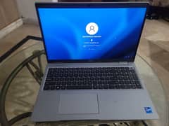 Dell Latitude 5520