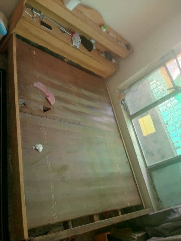 USED DOUBLE BED FOR SALE IN AWAN TOWN 4