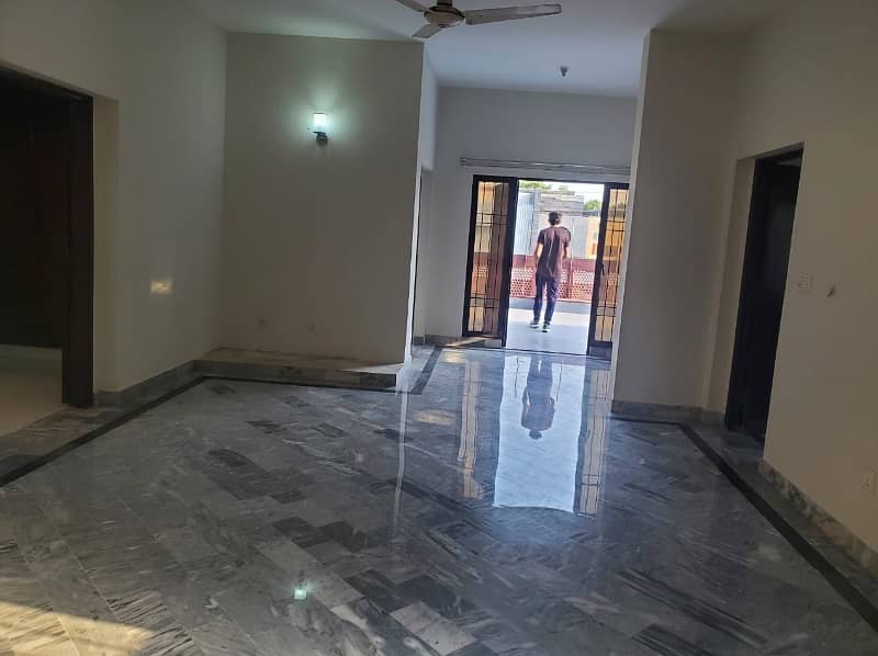 1 Kanal Majestic Upper Portion For Rent In DHA Phase 2,Block Q, Lahore. 5