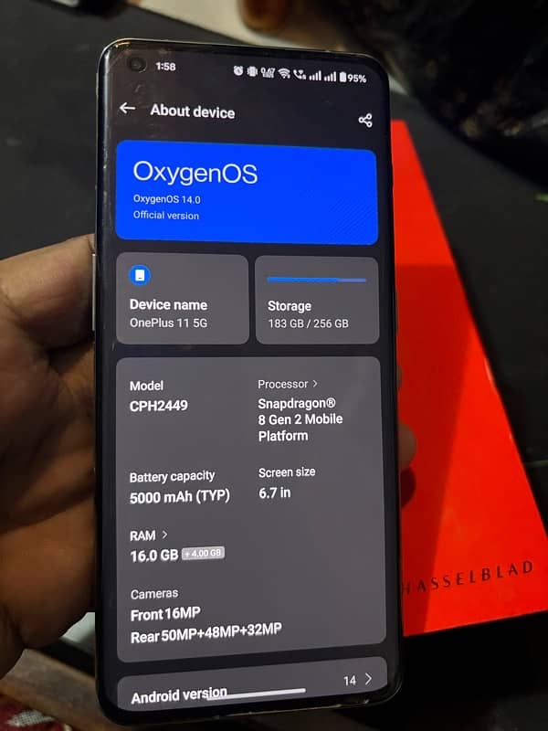 Oneplus 11 w/Box, 16/256. Approved lifetime. 10/10 4