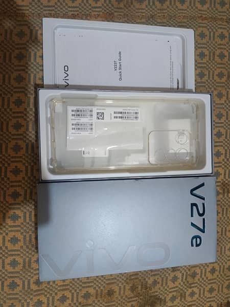 Vivo V27e 8/256 Lush Condition 3