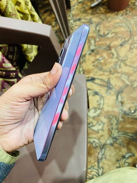 Vivo V27e 8/256 Lush Condition 5