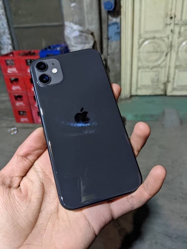 iPhone 11 Non Pta (Factory unlocked) with box 0