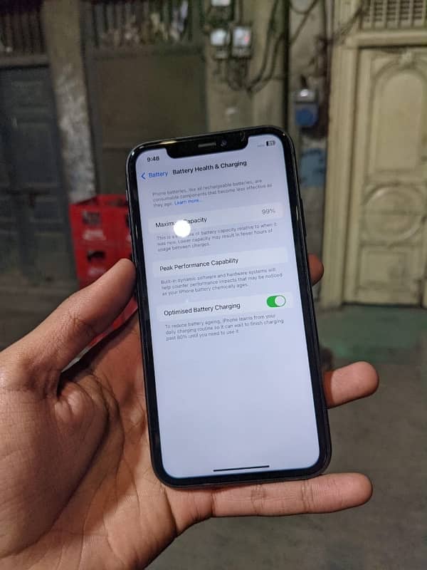 iPhone 11 Non Pta (Factory unlocked) with box 7