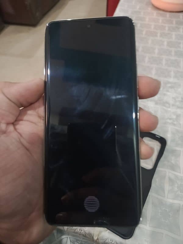 Oppo Reno 12 1