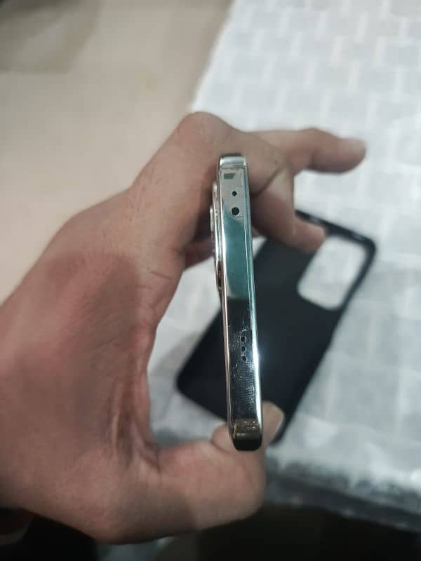 Oppo Reno 12 5