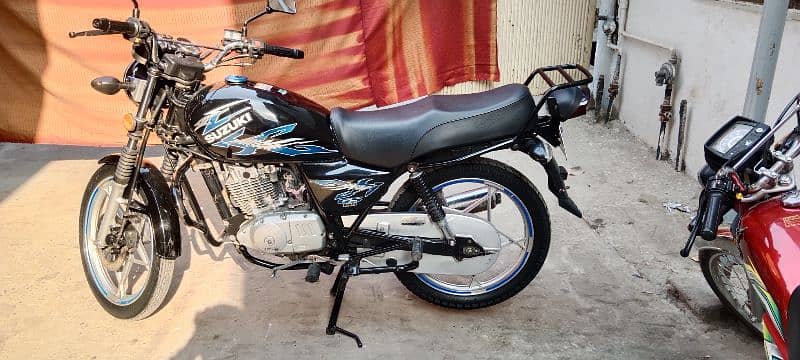 Suzuki 150 1