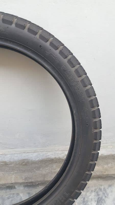 Panther Tyre 90/90-18 with New Service Tube for Yamaha YBR 125G 2