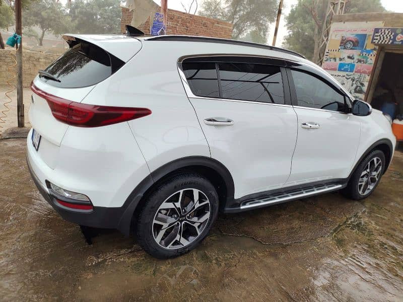 KIA Sportage 2022 6