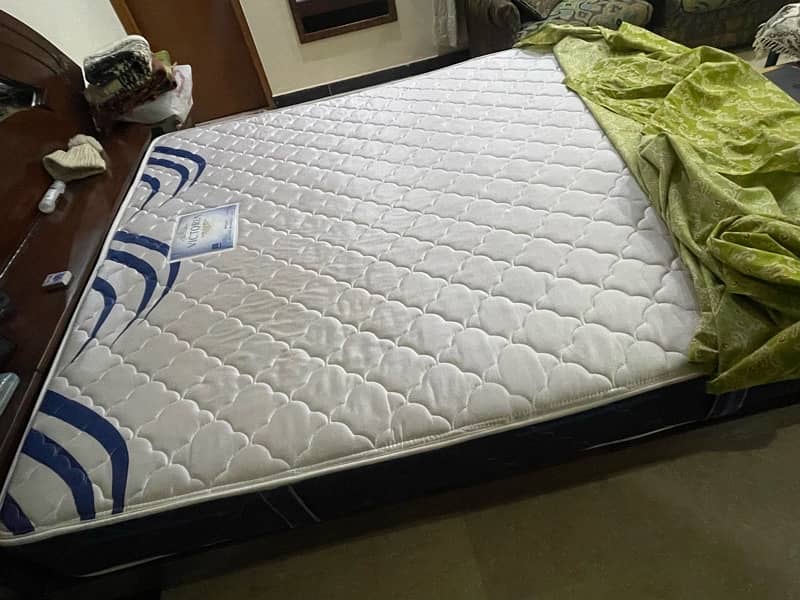 Diamond Victoria double bed mattress 3