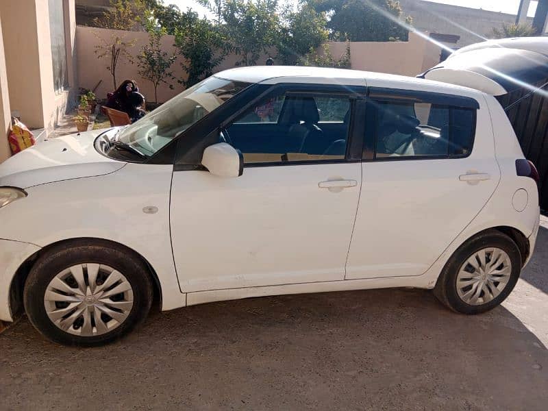 Suzuki Swift 2012 6